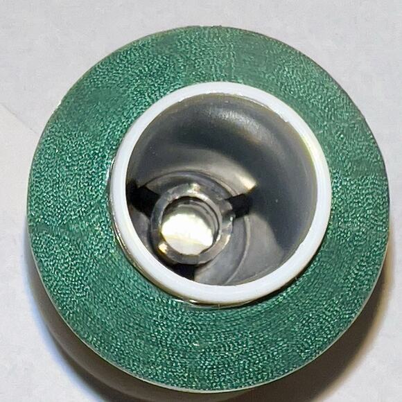 Gutermann Premium Serger Thread 1000m #788 Dark Green NEW Universal CA0276 - Picture 2 of 8
